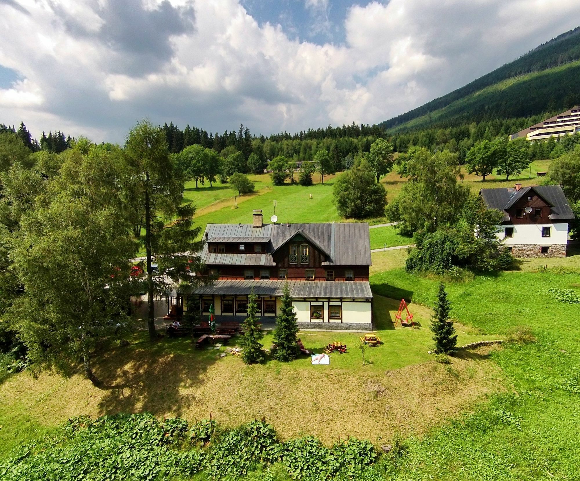 Apartmany Vysluni Spindleruv Mlyn Exterior photo